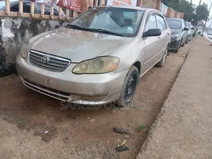 Toyota Corolla 2003 Gold