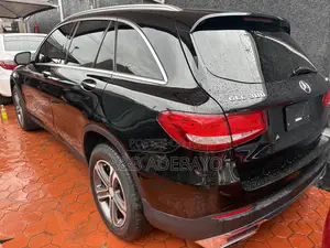 Mercedes-Benz GLC-Class 2016 Black