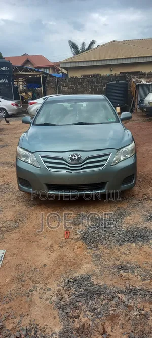 Toyota Camry 2011 Green