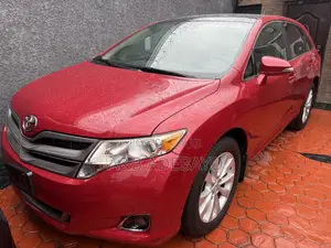 Toyota Venza 2012 Red