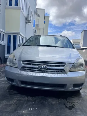 Kia Sedona 2006 Silver