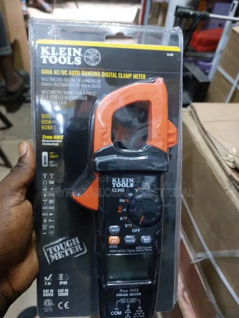 Klein Tools CL800 600A AC/DC Auto-Ranging Digital Clamp Meter