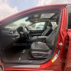 Toyota Camry XSE 2021 Red