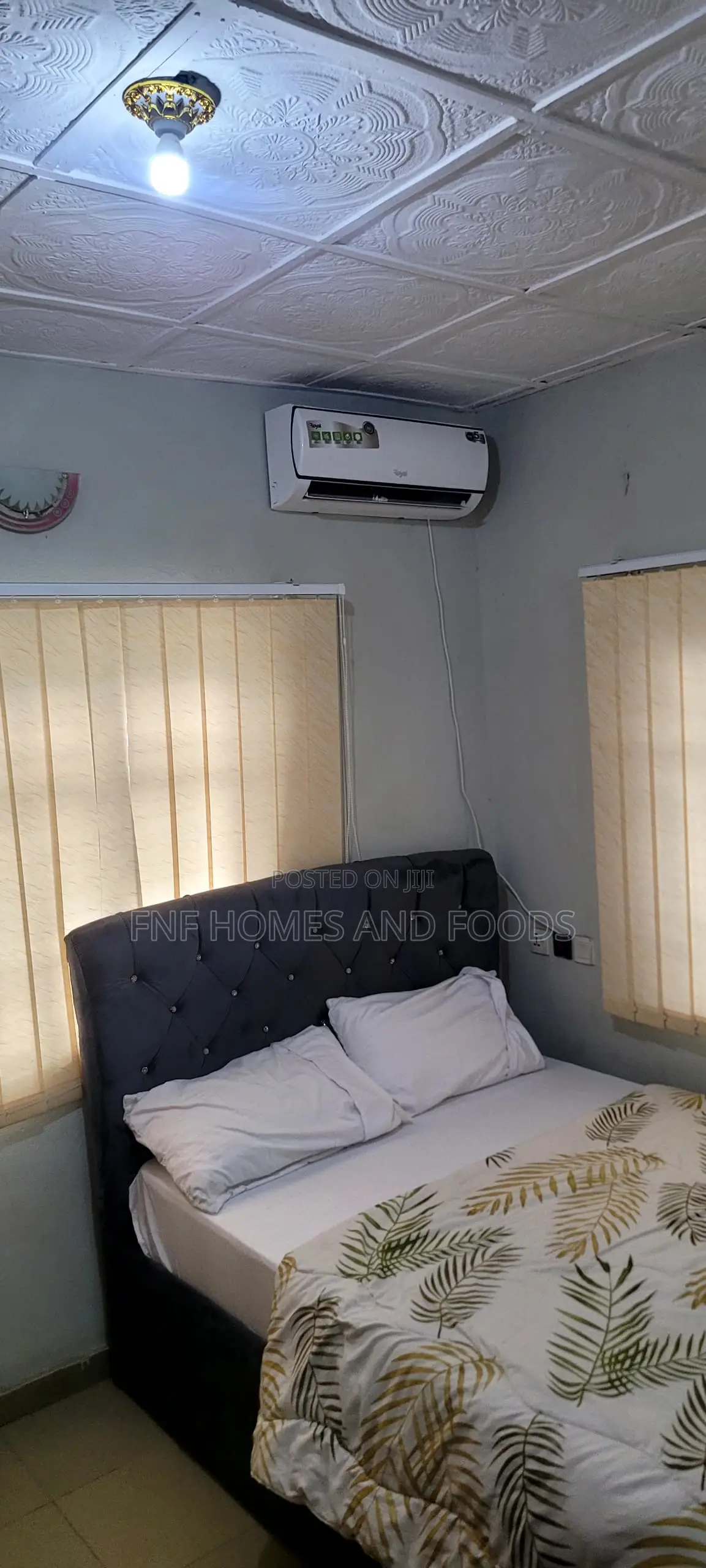 Room and Parlor Self Contain
