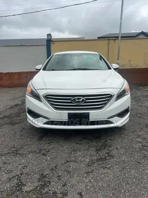 Hyundai Sonata Sport Sedan FWD (2.4L 4cyl 6A) 2016 White