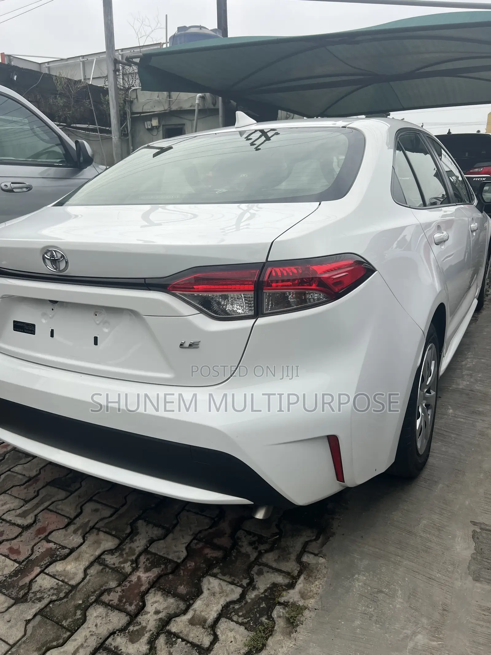 Toyota Corolla LE 2020 White