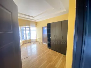 1bdrm Apartment in Chevron for rent