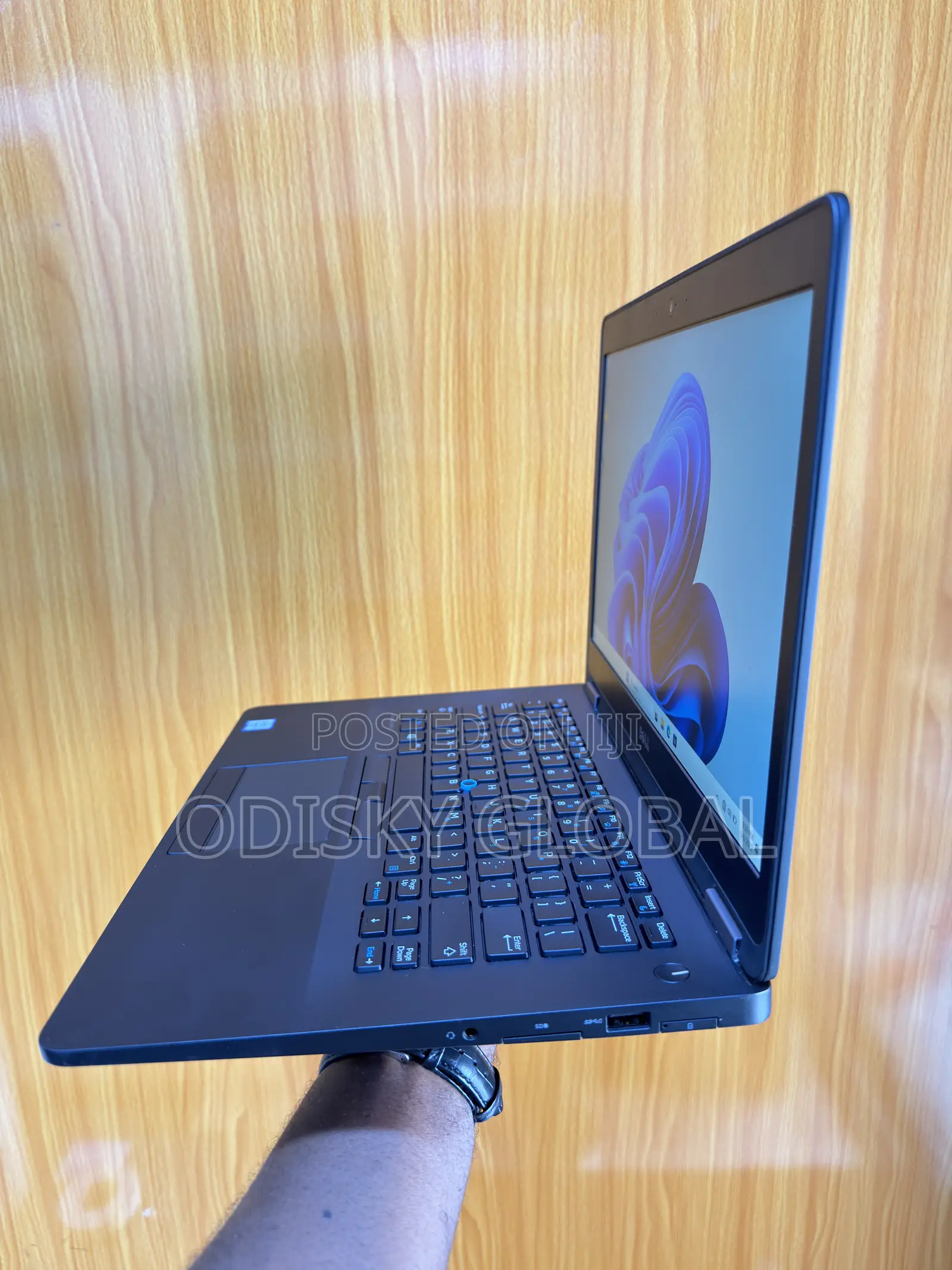 Laptop Dell Latitude E7470 8GB Intel Core i5 SSD 256GB