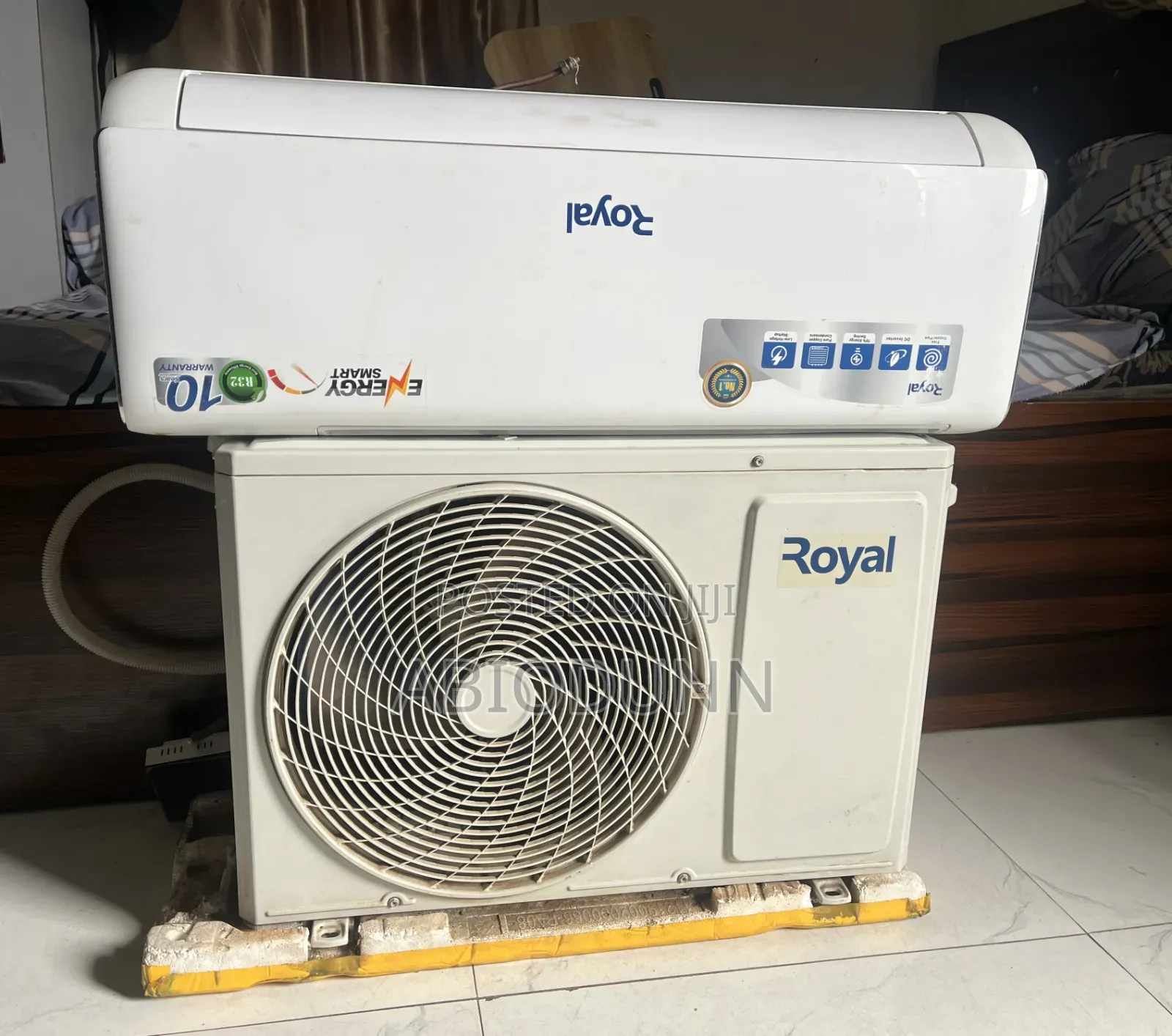 Royal 1.5hp Inverter AC
