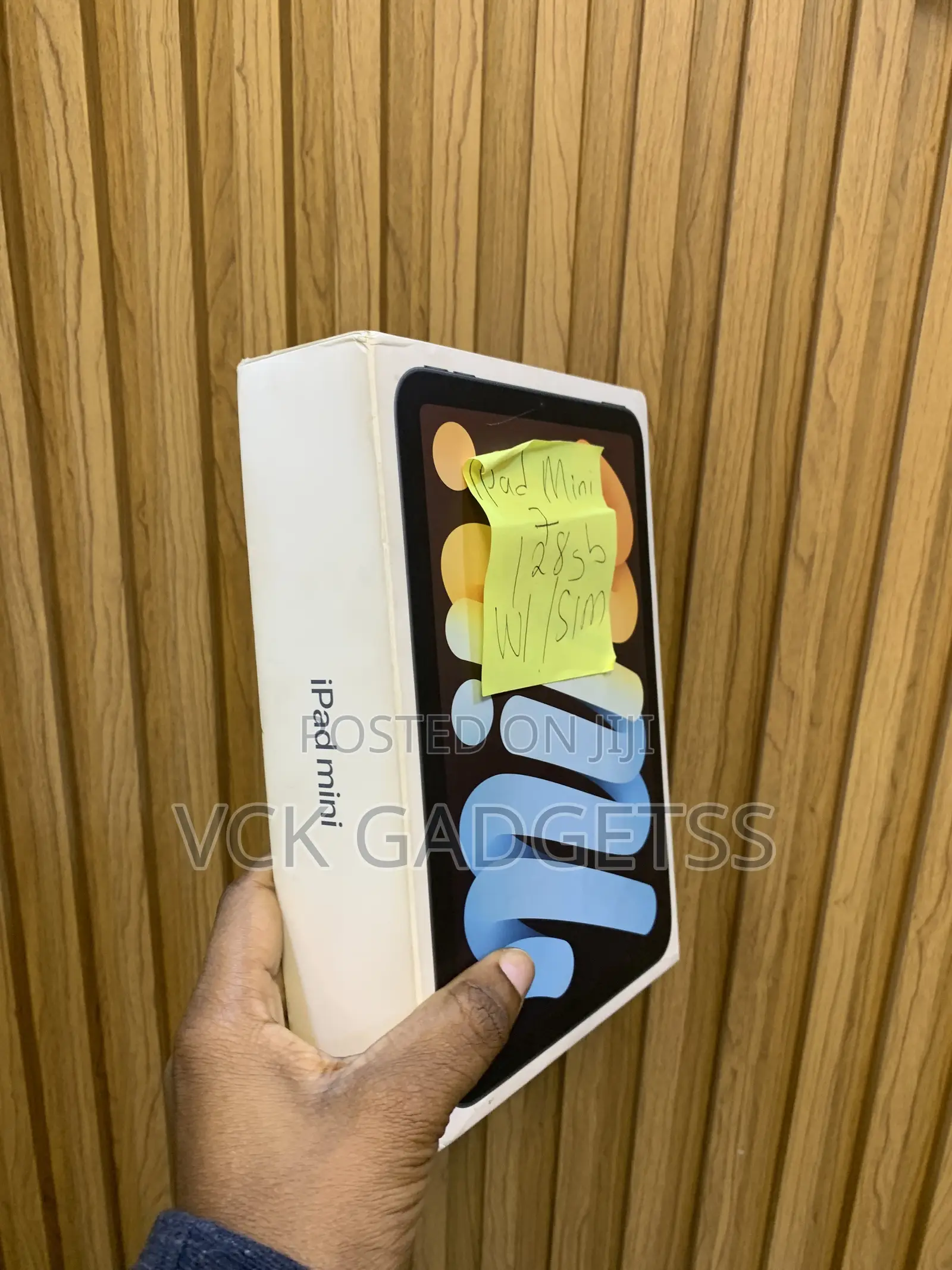 New Apple iPad mini 7 128 GB Silver