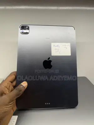 Apple iPad Pro 11 (2021) 128 GB Silver