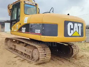 Caterpillar 320 Excavator