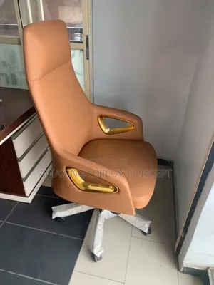 Premium Executive Office Chair