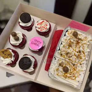 Cupcake Available