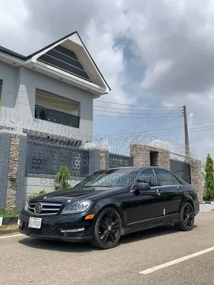 Mercedes-Benz C300 Sport 4Matic Sedan AWD (3.0L 6cyl 7A) 2010 Black