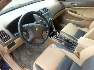 Honda Accord 2005 Blue