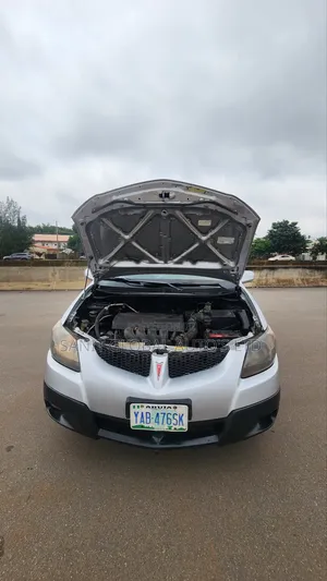 Pontiac Vibe Automatic 2004 Silver