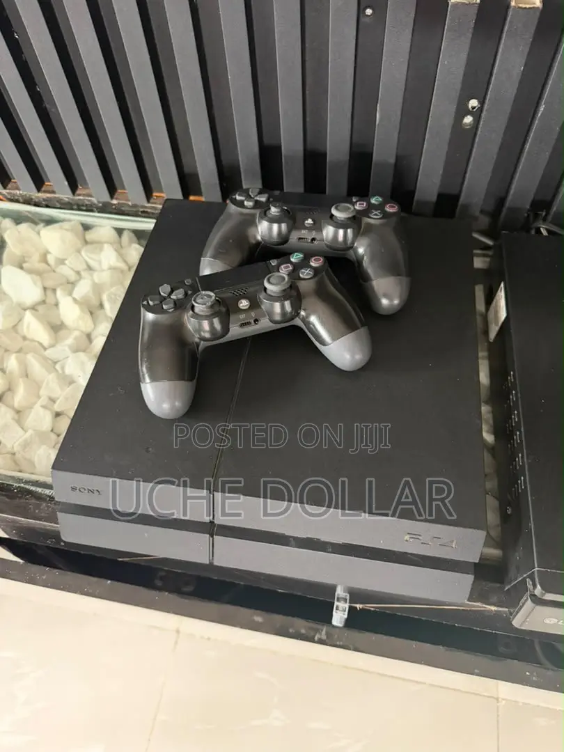Ps 4 Fat Console