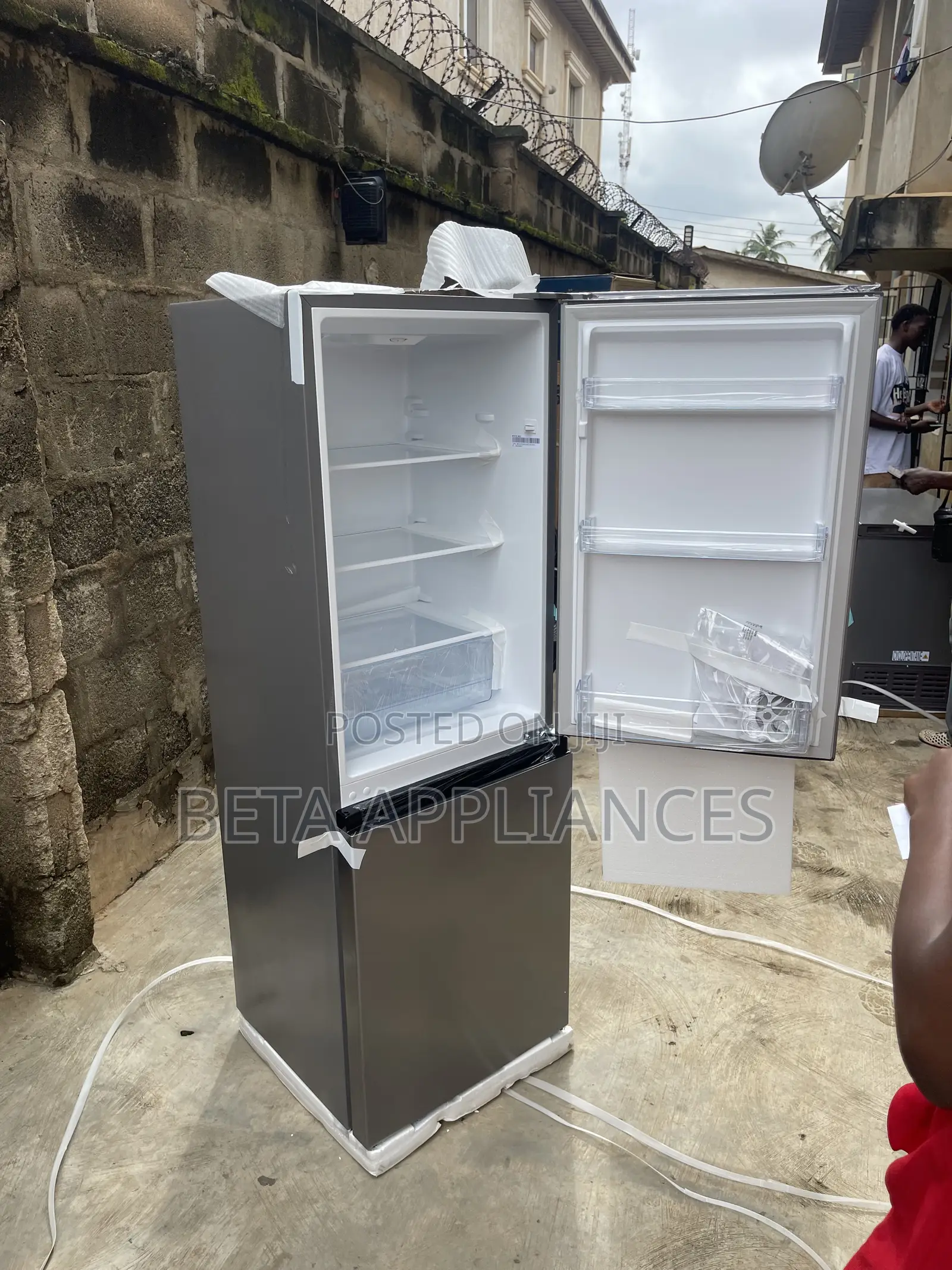 Hisense 225L Refrigerator – Reliable Performance