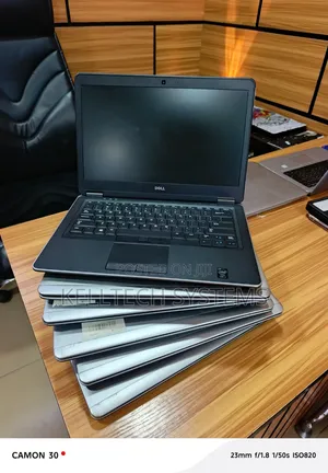 Laptop Dell Latitude 7440 8GB Intel Core i5 SSD 256GB