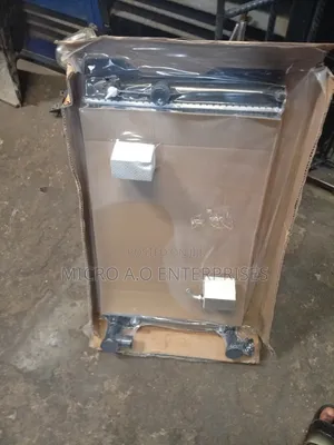 Radiator Corolla 2015 American.