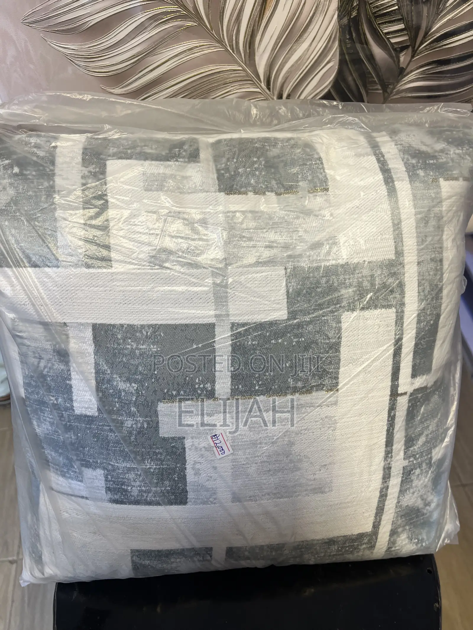 Throw Pillows