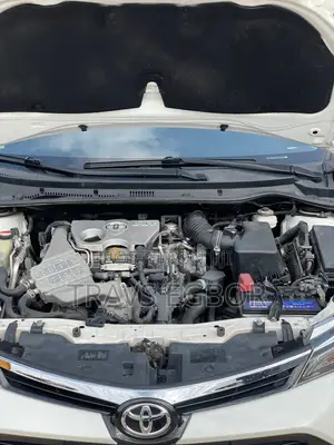 Toyota Corolla 2018 White