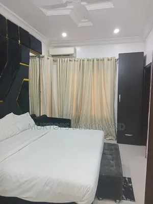 2bdrm Apartment in Lekki Phase 1 for rent