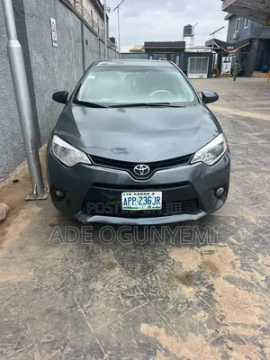 Toyota Corolla 2016 Gray