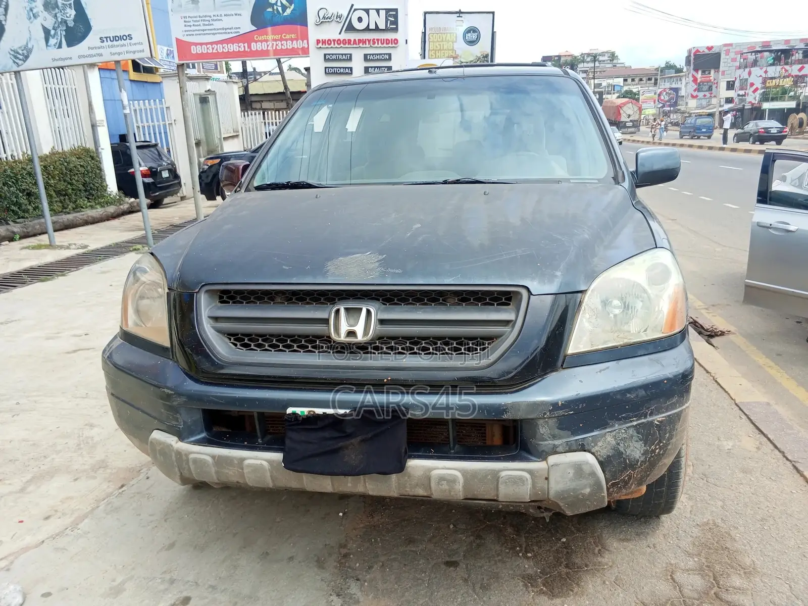 Honda Pilot 2004 Blue