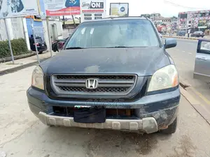 Honda Pilot 2004 Blue