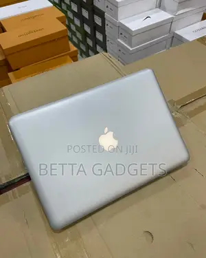 Laptop Apple MacBook 2012 8GB Intel Core i5 SSD 128GB