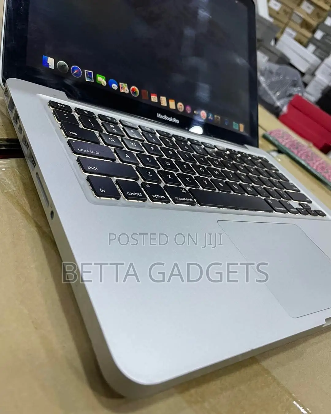 Laptop Apple MacBook 2012 8GB Intel Core i5 SSD 128GB