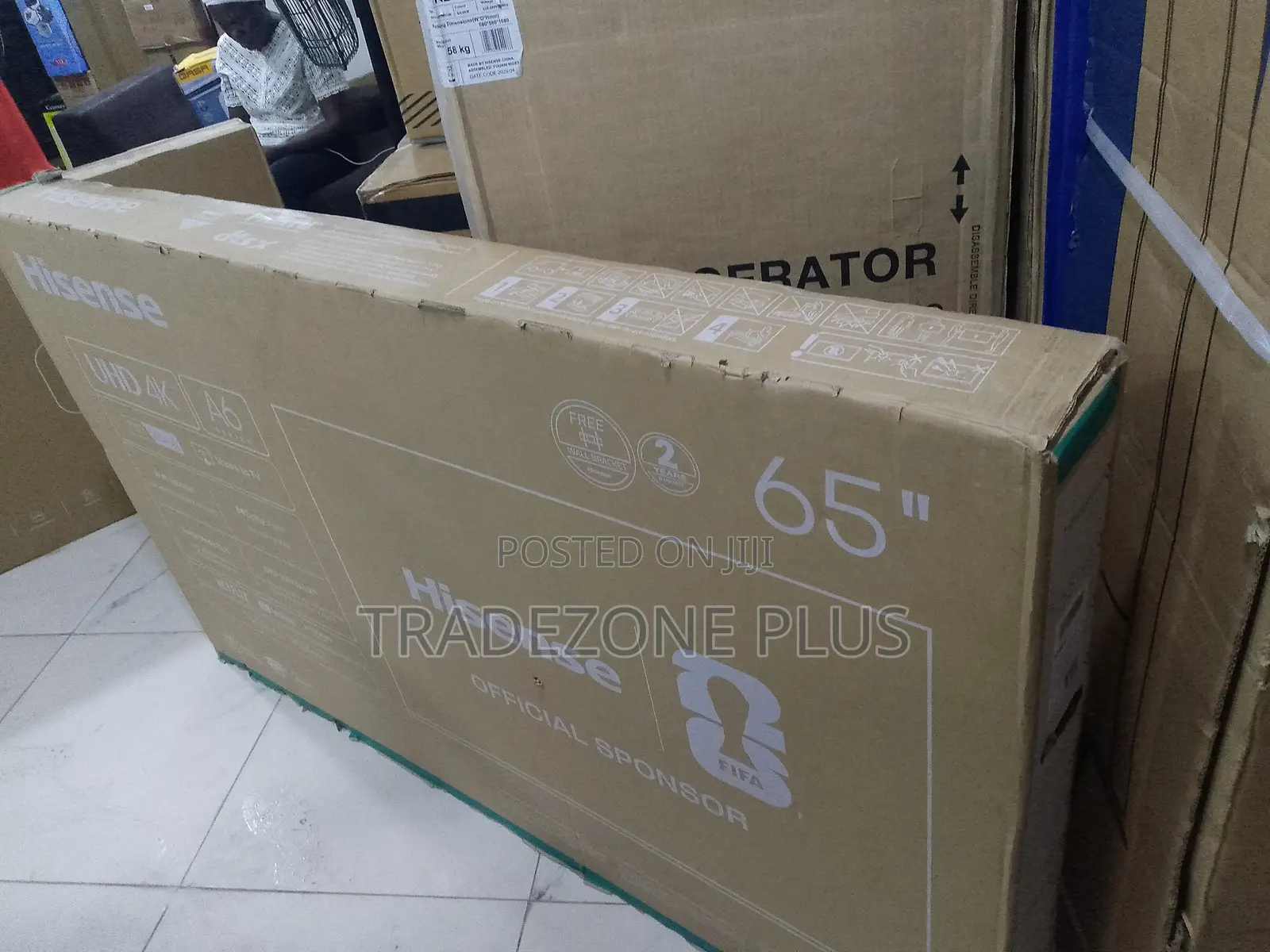 Hisense 65" Modern Smart Television
