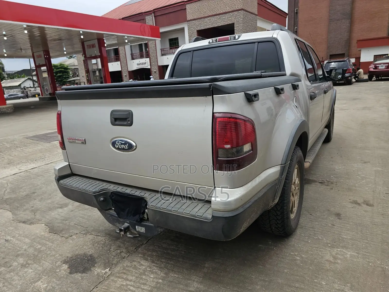 Ford Explorer 2008 Silver