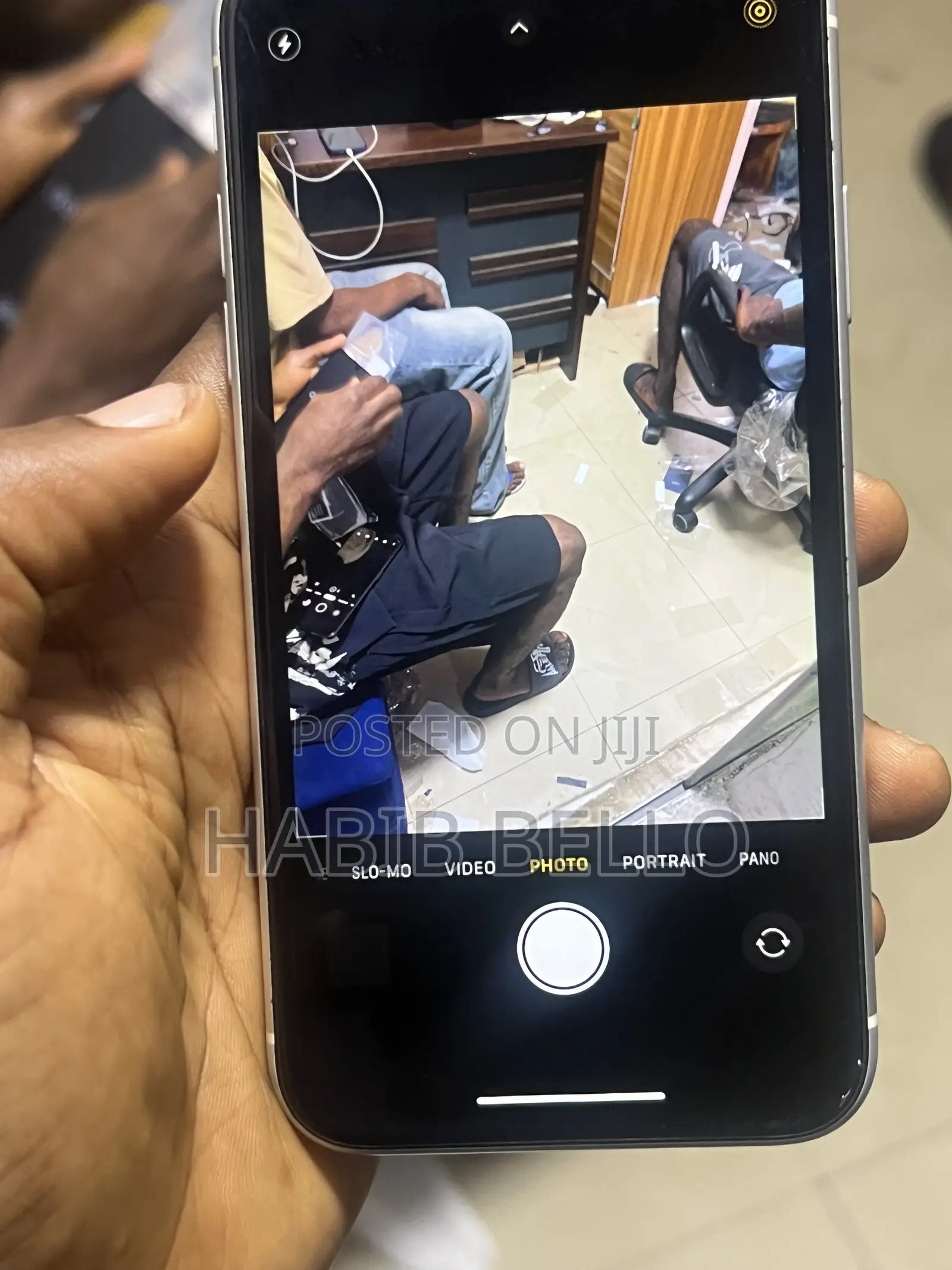 Apple iPhone XR 64 GB White