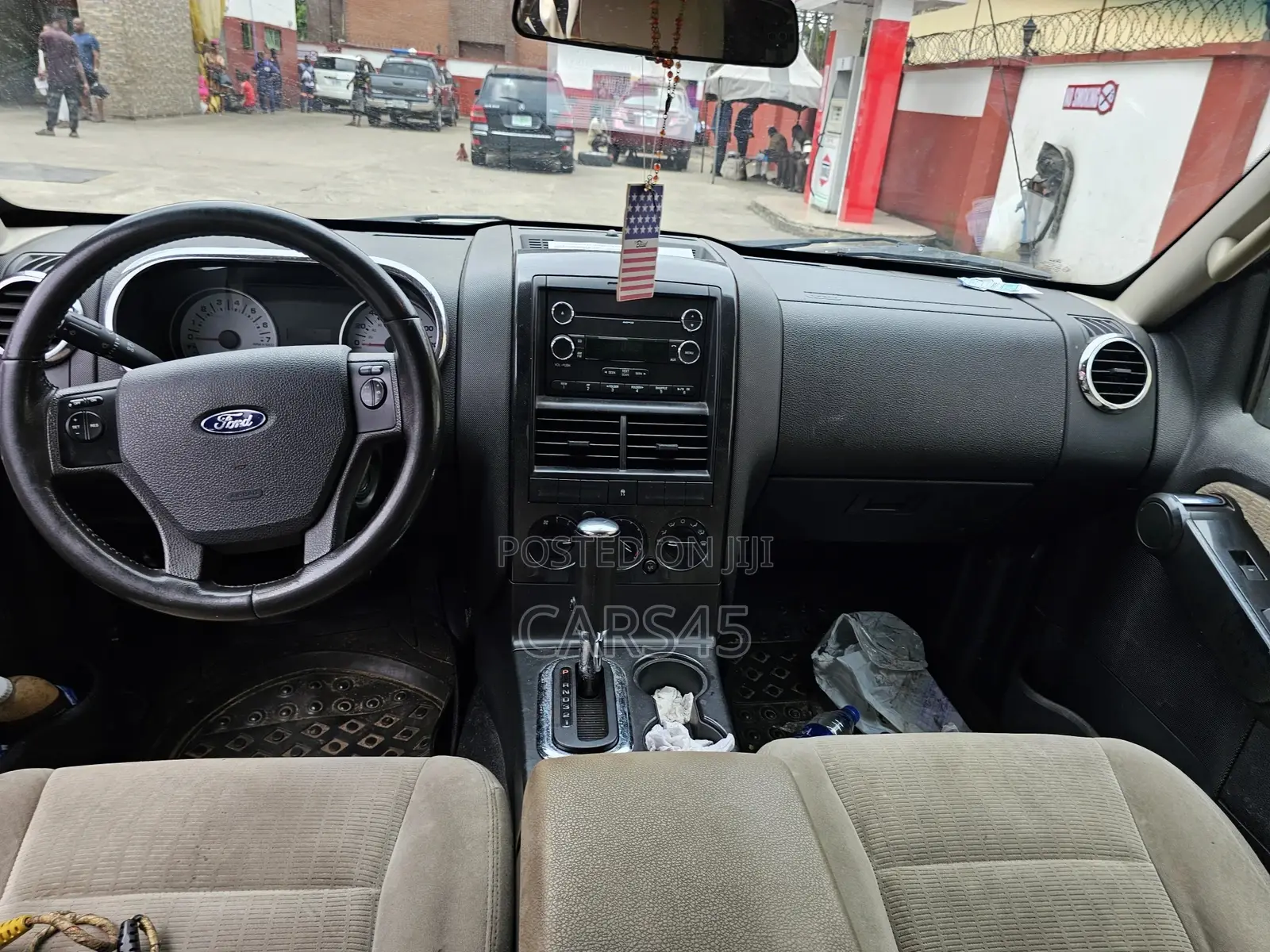 Ford Explorer 2008 Silver