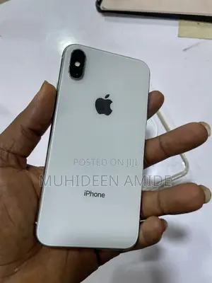 Apple iPhone X 64 GB White