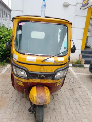 TVS Apache RTR 160 2V 2023 Yellow