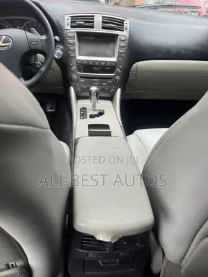 Lexus IS 2006 Red