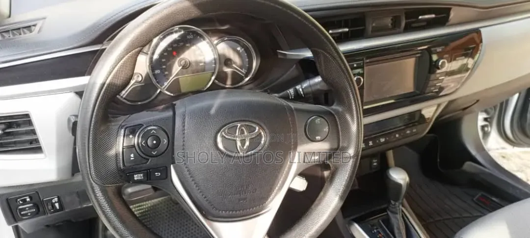 Toyota Corolla 2014 Silver