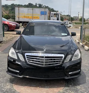 Mercedes-Benz E550 2013 Black