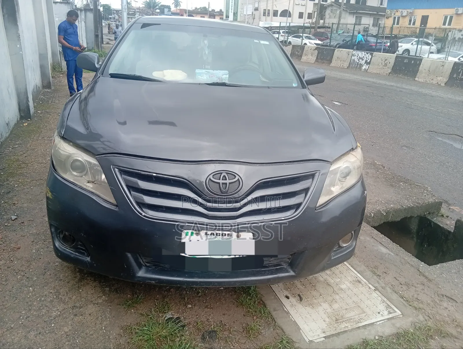 Toyota Camry 2010 Gray