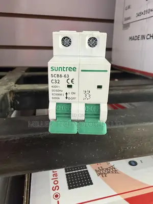 Suntree SCB8-63 Series 32A 2P AC Circuit Breaker