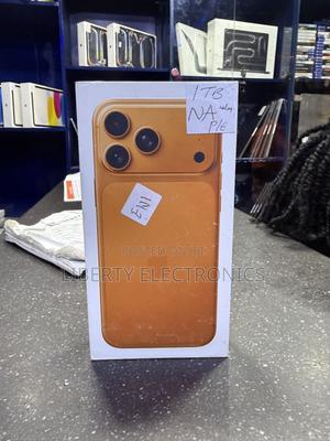 New Apple iPhone 17 Pro Max 1 TB Orange