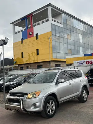 Toyota RAV4 2008 Silver