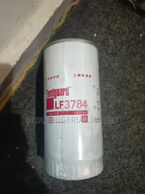 Fleetguard LF3784 Spin-on Fuel Filter