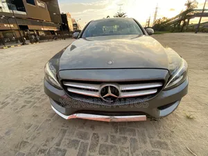 Mercedes-Benz C300 2015 Gray