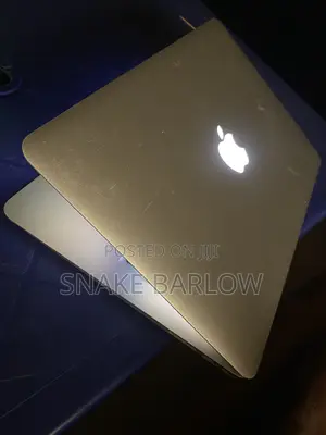 Laptop Apple MacBook Air 2017 8GB Intel Core i7 HDD 500GB