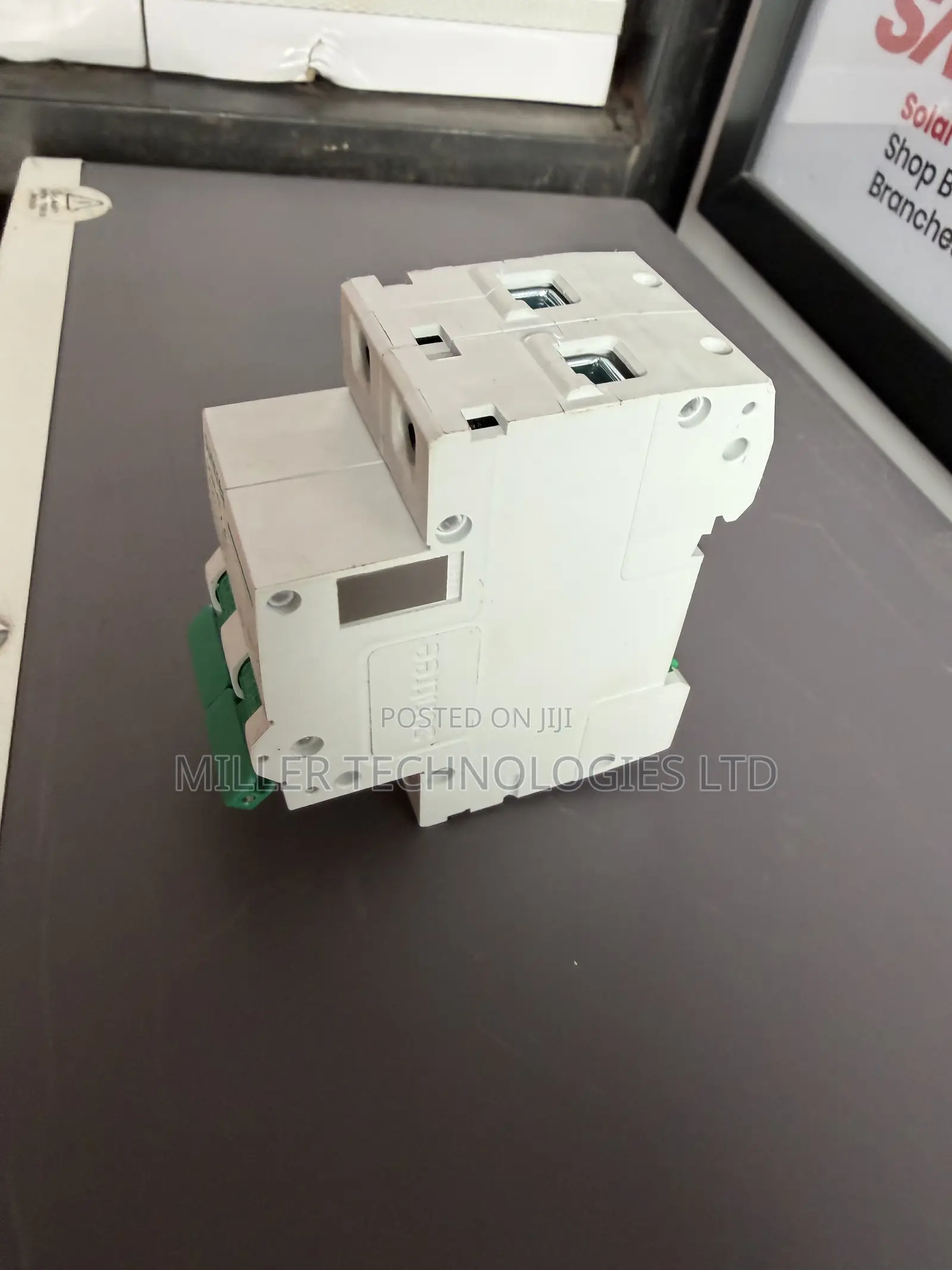 Suntree 32A Double Pole Electrical Breaker – SCB8-63
